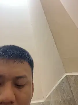 alejooxhot online show from June 18, 4:24 am