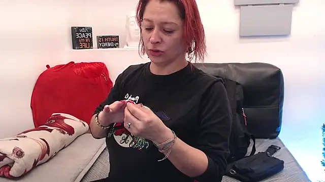 eva twiss online show from March 26, 1:38 pm