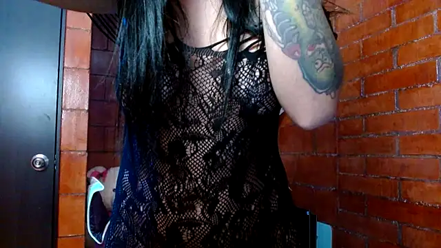 Snapshot of Raven__purple chatting on March 20, 4:51 am Raven  purple online show from March 20, 4:51 am