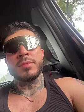 Snapshot of LeoSalvatore_ chatting on March 14, 7:12 pm LeoSalvatore online show from March 14, 7:12 pm