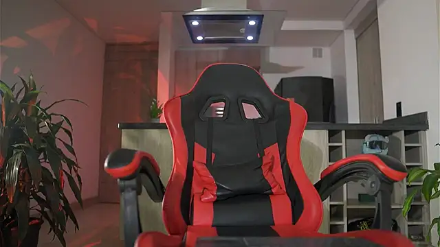 Snapshot of LeoSalvatore_ chatting on September 14, 10:03 am LeoSalvatore online show from September 14, 10:03 am