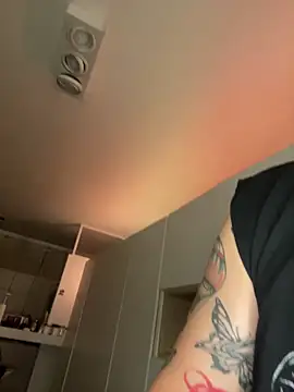 Snapshot of FakkaKaine_ chatting on February 18, 1:54 am FakkaKaine  online show from February 18, 1:54 am