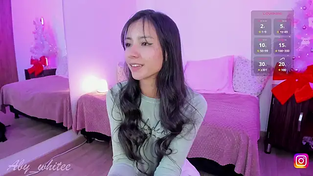 Snapshot of AbyWhitee chatting on January 10, 6:53 am AbyWhitee online show from January 10, 6:53 am