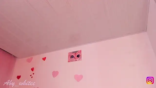 Snapshot of AbyWhitee chatting on September 30, 2:33 pm AbyWhitee online show from September 30, 2:33 pm