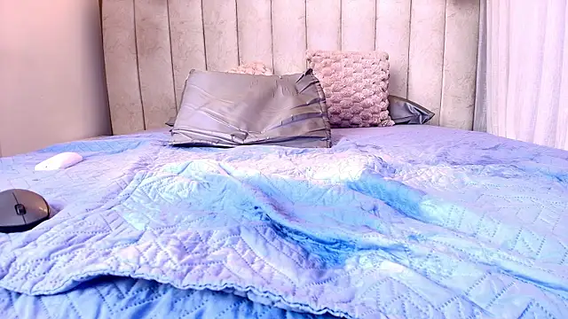 Snapshot of kata_hazel chatting on May 27, 1:57 am kata hazel online show from May 27, 1:57 am