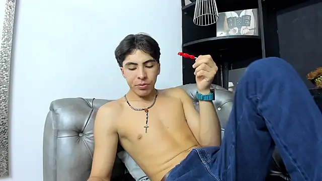 HeellBoy  online show from October 29, 8:21 pm