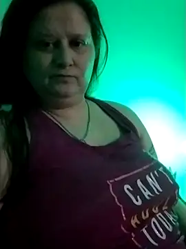 staceysmomfow online show from February 1, 6:00 am