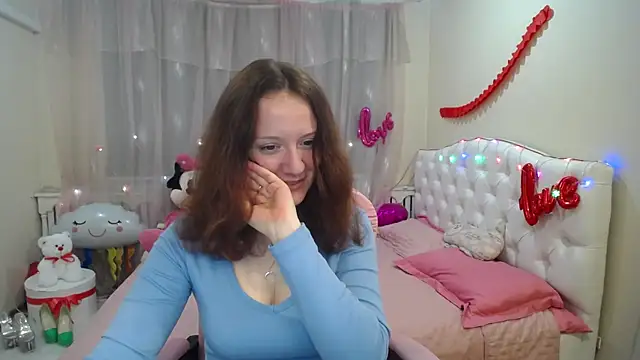 BarbaraStily online show from March 13, 2:44 pm