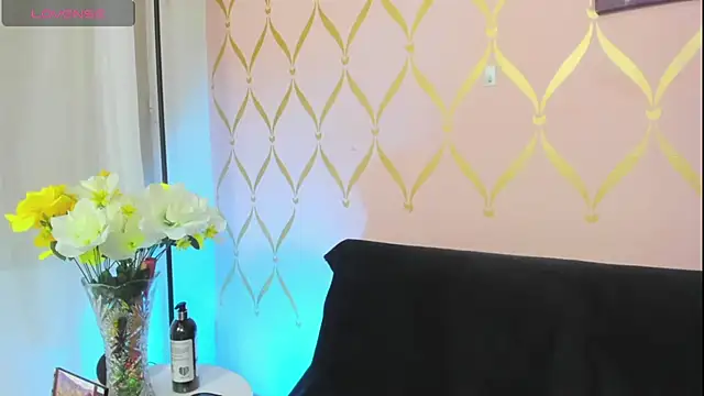 ladylians online show from January 21, 6:12 pm