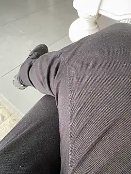 Snapshot of homidor chatting on January 24, 11:26 am homidor online show from January 24, 11:26 am