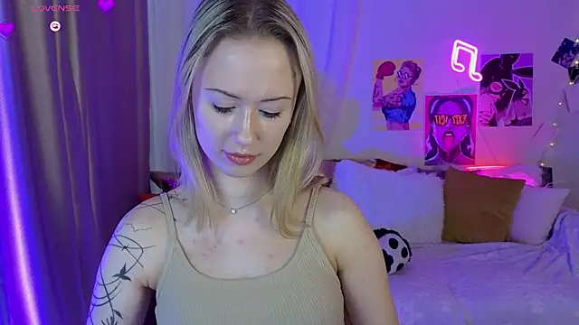 SashaBrooks online show from March 17, 2:09 pm