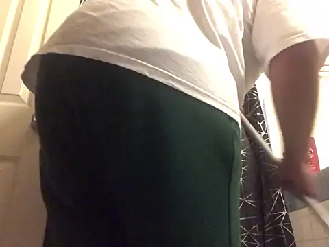 fatboyjayohh126 online show from December 25, 2:14 am