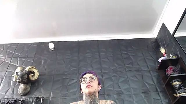 Snapshot of Agata_Darkness chatting on June 27, 9:20 pm Agata Darkness online show from June 27, 9:20 pm