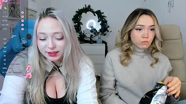 Snapshot of Evia_r0se chatting on December 13, 12:50 pm Evia r0se online show from December 13, 12:50 pm