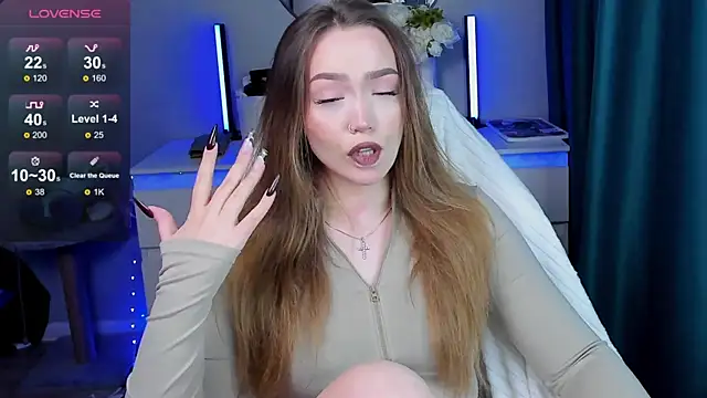 Snapshot of Evia_r0se chatting on October 24, 1:40 pm Evia r0se online show from October 24, 1:40 pm