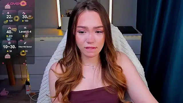 Evia r0se online show from March 9, 8:07 am