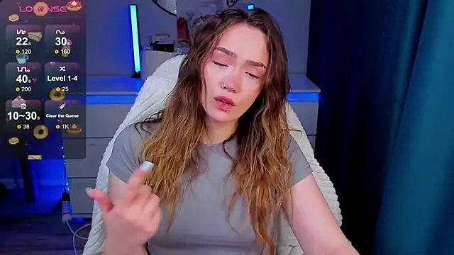 Evia r0se online show from March 12, 12:55 pm