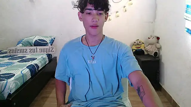 Snapshot of jake_willianss chatting on January 22, 8:06 pm jake willianss online show from January 22, 8:06 pm