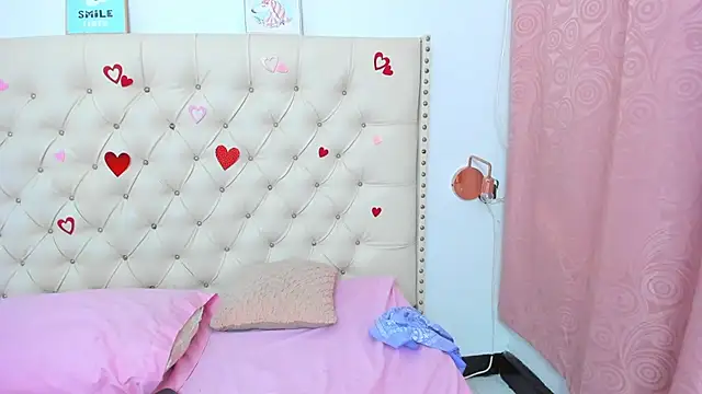 Snapshot of Kim_Eli chatting on February 15, 2:26 am Kim Eli online show from February 15, 2:26 am