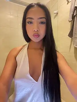 Snapshot of SOPHIACANDY19_ chatting on June 14, 9:50 pm SOPHIACANDY19 online show from June 14, 9:50 pm