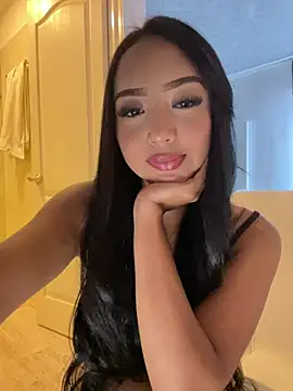 Snapshot of SOPHIACANDY19_ chatting on July 23, 12:24 am SOPHIACANDY19 online show from July 23, 12:24 am