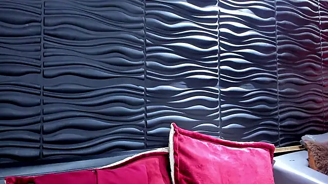 Snapshot of Cutetitslatin chatting on December 3, 10:29 pm Cutetitslatin online show from December 3, 10:29 pm