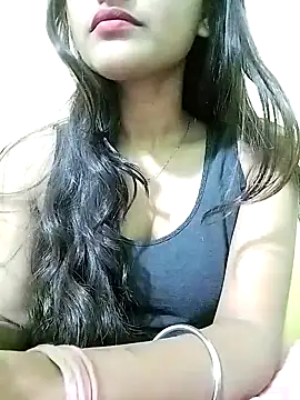 MISSQUEEN48 online show from January 27, 5:26 pm