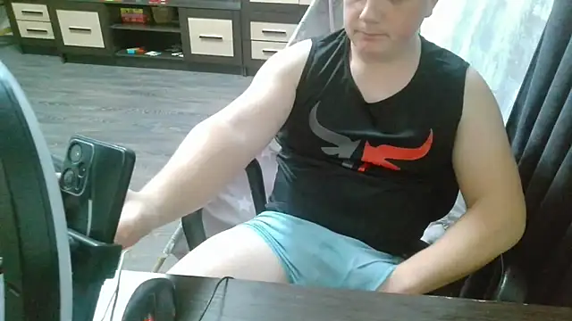 gamblingbum online show from March 3, 4:46 pm