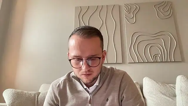 thehornyguy97 online show from November 10, 11:53 am