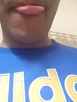 Snapshot of Wild-Honey chatting on December 16, 12:48 am Wild-Honey online show from December 16, 12:48 am