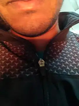 Snapshot of Wild-Honey chatting on December 31, 1:36 am Wild-Honey online show from December 31, 1:36 am