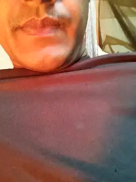 Snapshot of Wild-Honey chatting on January 22, 10:40 am Wild-Honey online show from January 22, 10:40 am