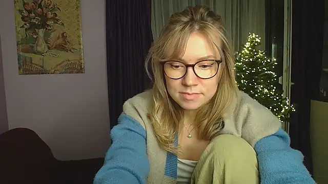 TaylorBre online show from December 25, 8:50 pm