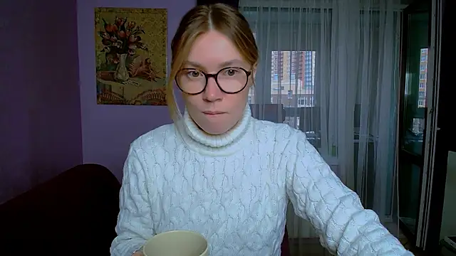 TaylorBre online show from October 5, 6:23 am