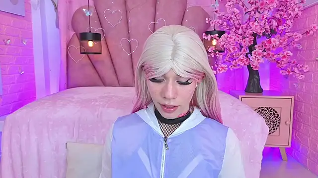 Snapshot of DaripQueen chatting on June 12, 4:06 pm DaripQueen online show from June 12, 4:06 pm