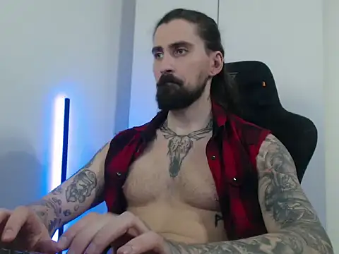 Snapshot of MateoHunk chatting on March 26, 5:40 pm MateoHunk online show from March 26, 5:40 pm
