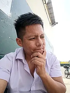 alexchir4 online show from January 7, 3:36 pm