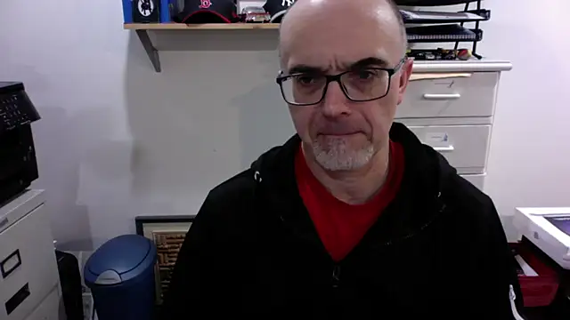 Snapshot of MaxVain chatting on February 7, 1:15 am MaxVain online show from February 7, 1:15 am