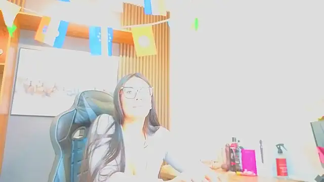 Snapshot of Isis_Osman chatting on July 14, 1:50 pm Isis Osman online show from July 14, 1:50 pm