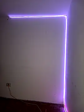 Snapshot of __elissa chatting on October 12, 2:21 am elissa online show from October 12, 2:21 am