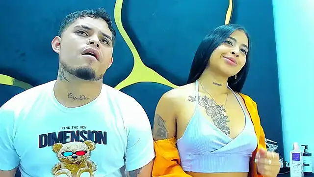 MelissaAndZeuss online show from February 7, 8:01 am