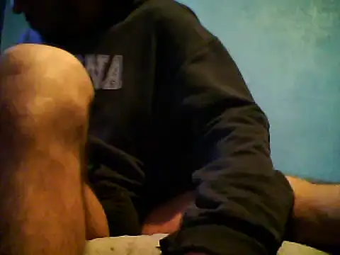 Snapshot of Vago745 chatting on December 10, 9:00 pm Vago745 online show from December 10, 9:00 pm