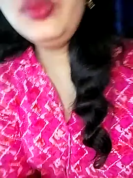 Snapshot of Miss-Siyaa chatting on December 3, 7:55 pm Miss-Siyaa online show from December 3, 7:55 pm