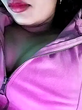 Snapshot of Miss-Siyaa chatting on December 29, 2:42 pm Miss-Siyaa online show from December 29, 2:42 pm