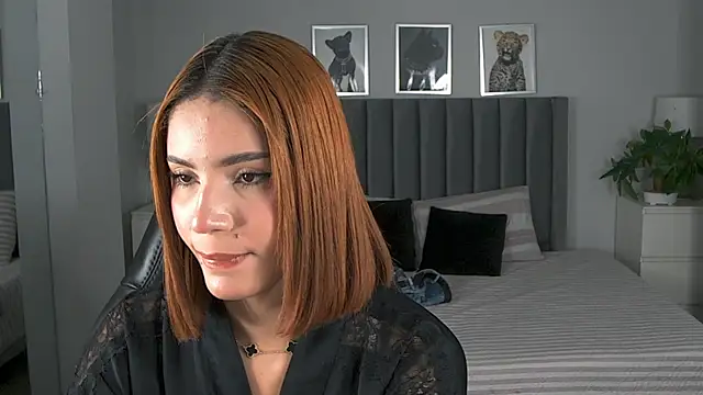 Snapshot of Madie__collins chatting on April 29, 12:20 pm Madie collins online show from April 29, 12:20 pm