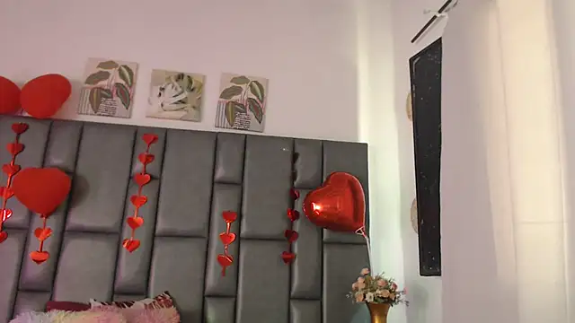 sophiaFoster4u online show from February 28, 2:31 pm