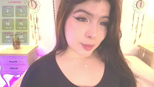 martina rivera  online show from February 5, 11:59 am