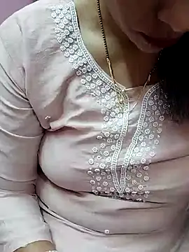 Urmila bhabhii online show from January 23, 3:37 am