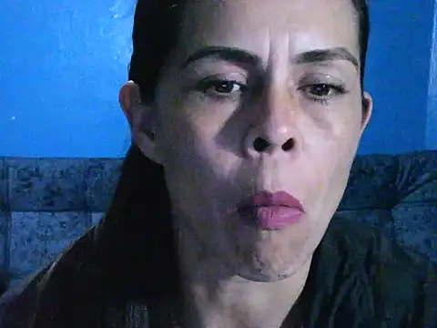 Marilyn xxxx online show from December 18, 9:40 pm