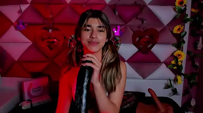 NahomiConnor  online show from March 17, 4:43 pm